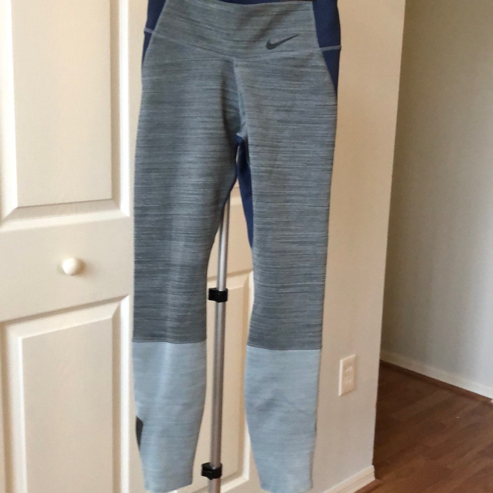 Nike Dri-Fit Legendary Mid Rise Tight Fit Training Tights Jogger Pants S
